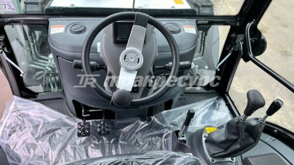 Экскаватор-погрузчик TRM B4X Weichai