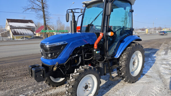 Трактор Xingtai / Синтай XT-504 с кабиной