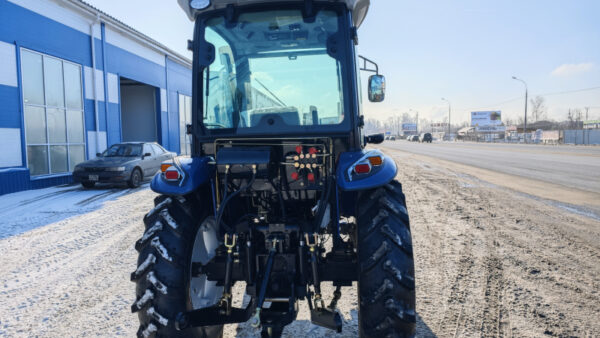 Трактор Xingtai / Синтай XT-504 с кабиной